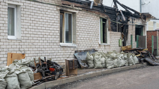 24/7 Emergency Fire Damage Removal experts in Naples, FL